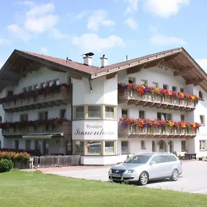 https://pension-sonnenheim-schonberg-im-stubaital.innsbruckaustriahotels.com